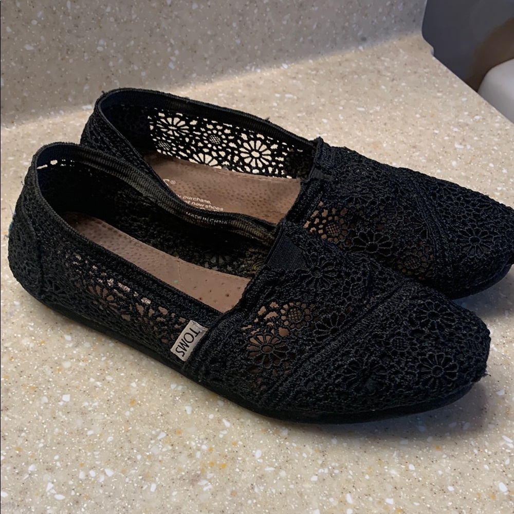 TOMS Black Crochet Flats Slip-On Shoes Size 7